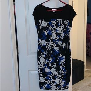 Floral Maternity Tie Dress